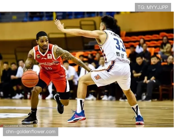 上海久事不敌新疆广汇,季后赛主场优势悬念留至末轮 上海久事不敌新疆广汇,季后赛主场优势悬念留至末轮