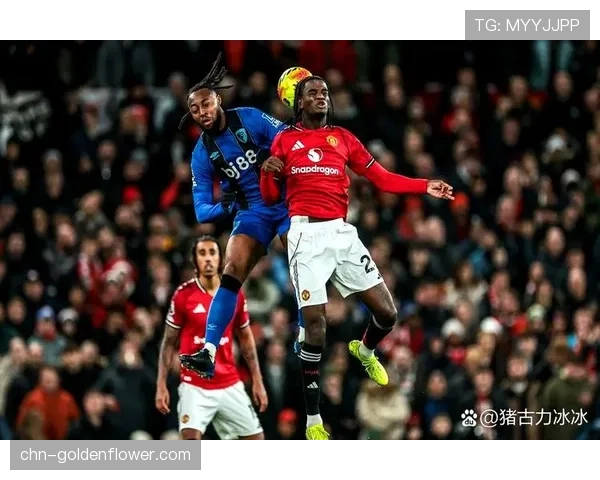 深度复盘:曼市德比中,曼联的混合防守如何在上下半场呈现不同效果 深度复盘:曼市德比中,曼联的混合防守如何在上下半场呈现不同效果